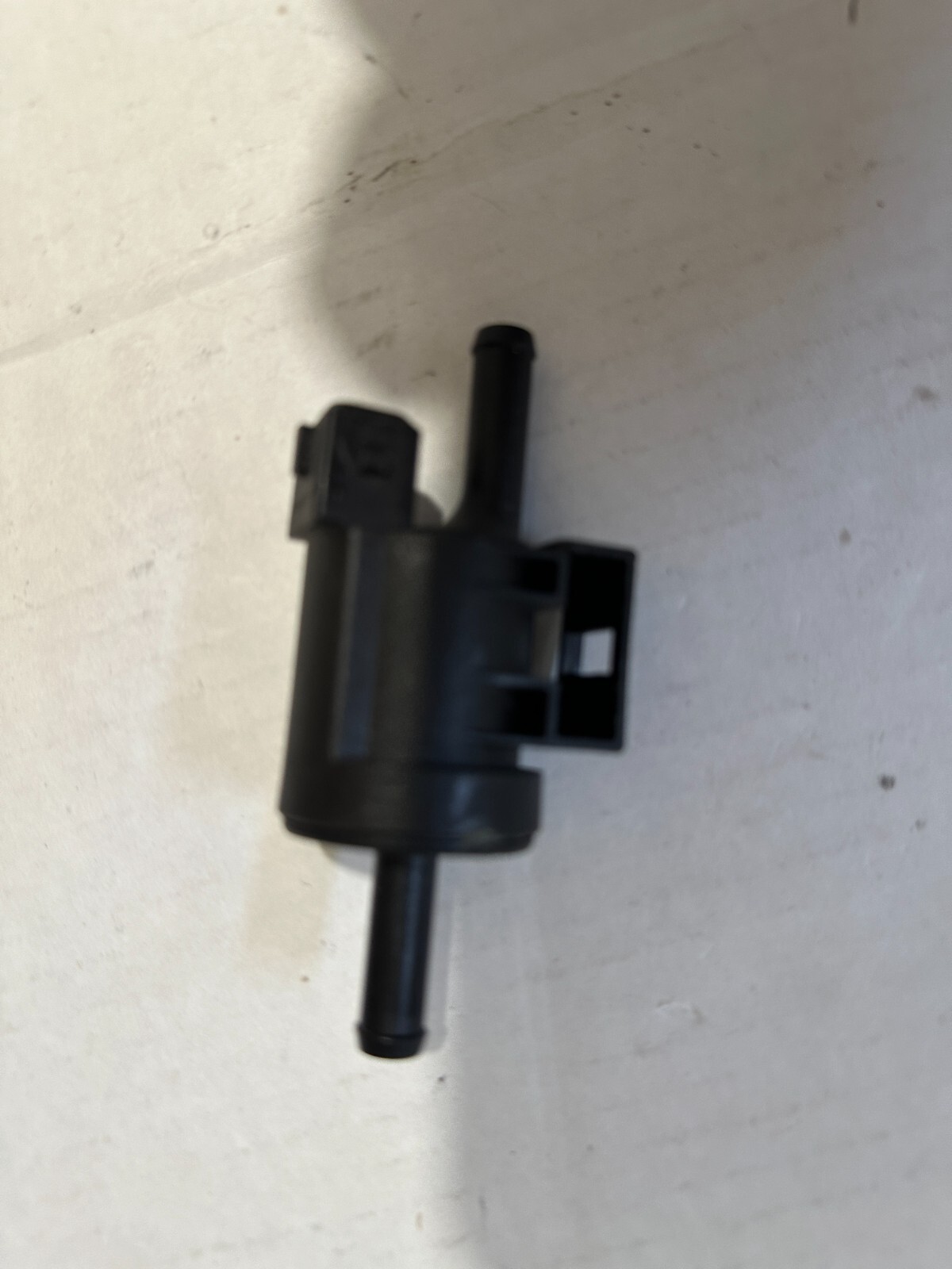 BMW OEM S1000RR M1000RR TANK EVAP SOLENOID PURGE THROTTLE