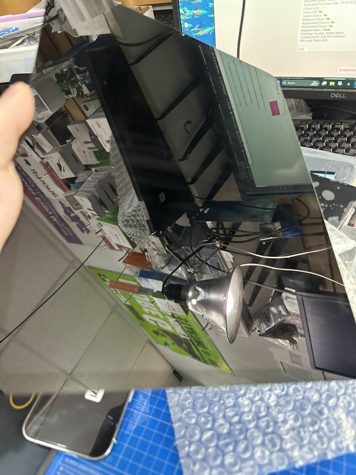 iPad Pro 12.9 Gen 5th/6th Cracked Screen Service (Glass/Digitizer Replacement)